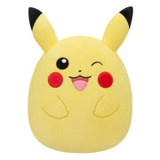 Peluche Squishmallows de Pokémon - Pikachu Guiño (25 cm)